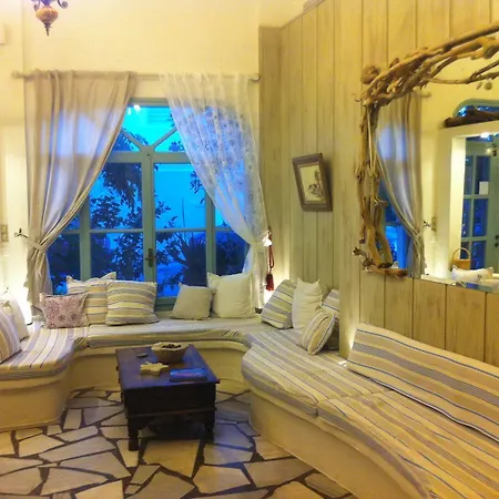 فندق Afrodite 2*